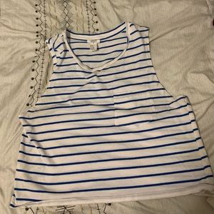 Tank top/Crop top
